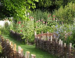 Coulommiers Medieval Garden Coulommiers Medieval Garden